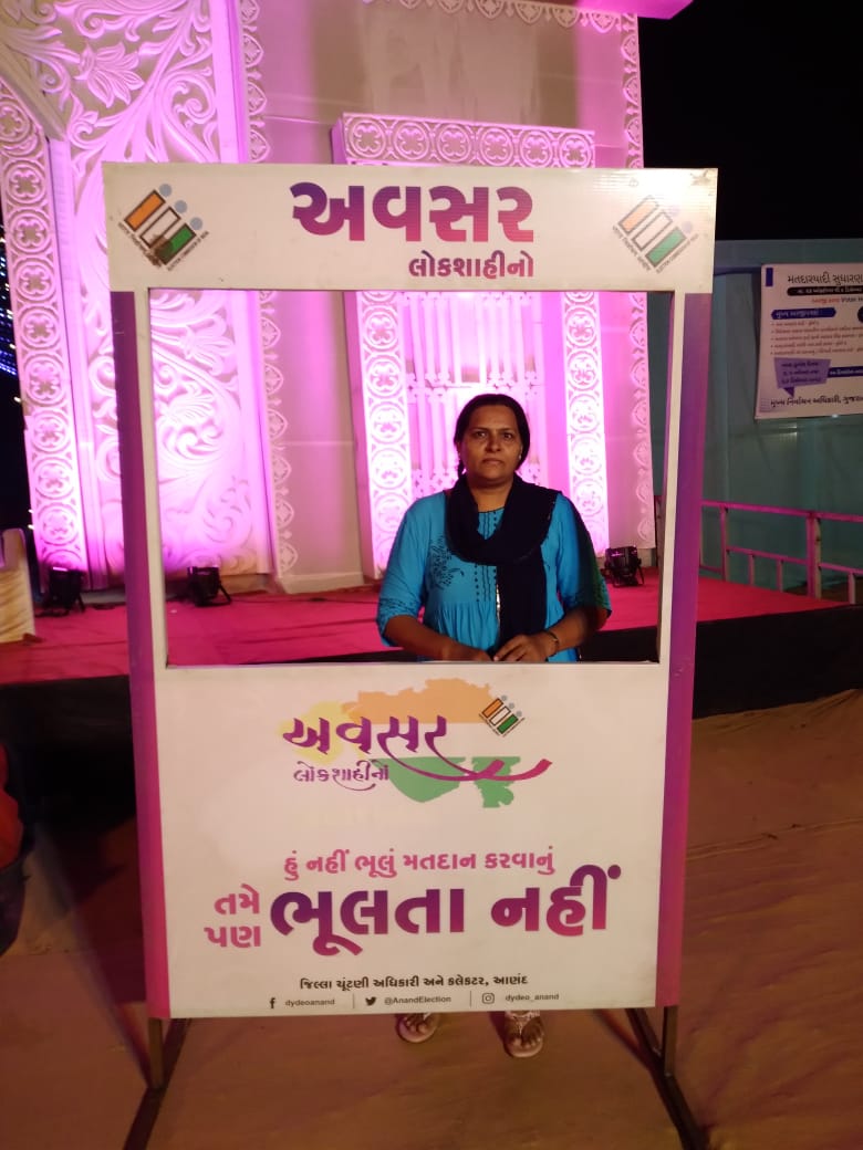 AnandElection's tweet photo. Navaratri Celebration In Anand District. @ECISVEEP @CEOGujarat @CollectorAnd https://t.co/syBhYBtScj