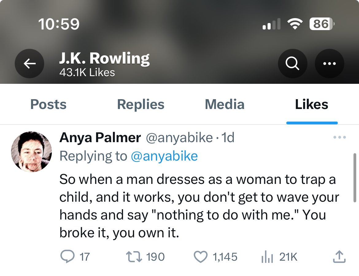 ThomasWillett9's tweet photo. To recap, in the past few days JK Rowling has said she’d be happy to go to prison for misgendering trans people, called all trans women men, and endorsed tweets calling for the removal of trans people’s ID documents &amp; criminalising all trans people. But, she’s not transphobic 🙃 https://t.co/FbJIkBQq1E