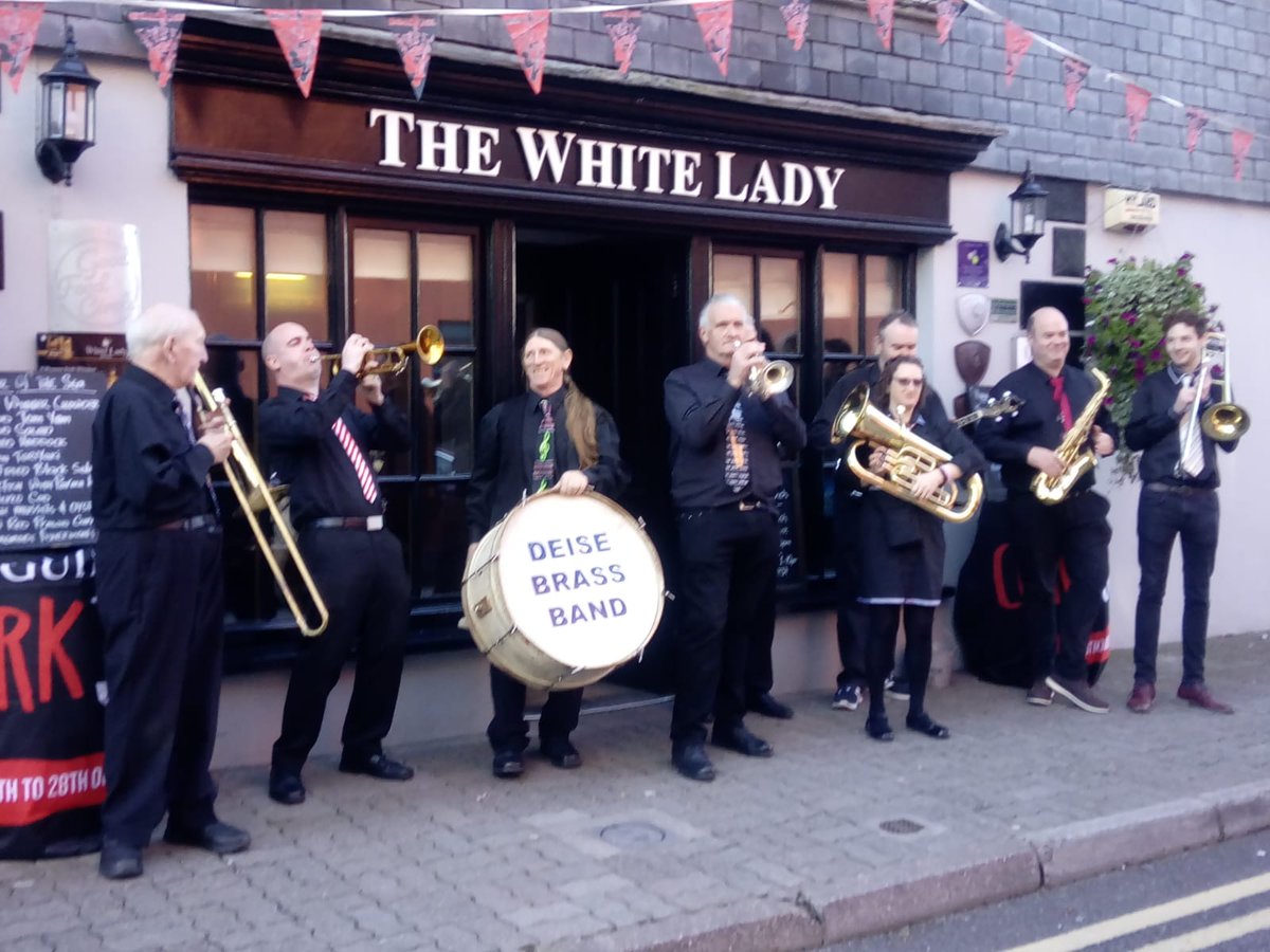 DeiseBrassJazz's tweet photo. Performing at the white lady kinsale ,Sunday 29th October 3pm  @corkjazzfest @Blastawf @damiengeoghegan @KinsaleOnline @orlaspice @SwingDanceClonm @LisaKrashnaya #NewOleansJazz #liveMusic https://t.co/Clb6jKXZcw