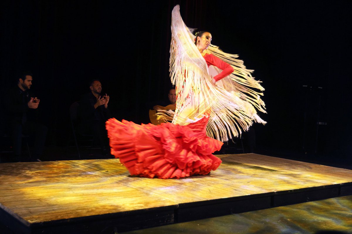 EmbEspCanada's tweet photo. We celebrated in #Ottawa the Spanish Presidency of the European Union with the show “Authentic Flamenco”  by @Teatro_Real 💃🍁 
🇪🇸🇨🇦🇪🇺 #EU2023EN https://t.co/vhQ0chvM9S