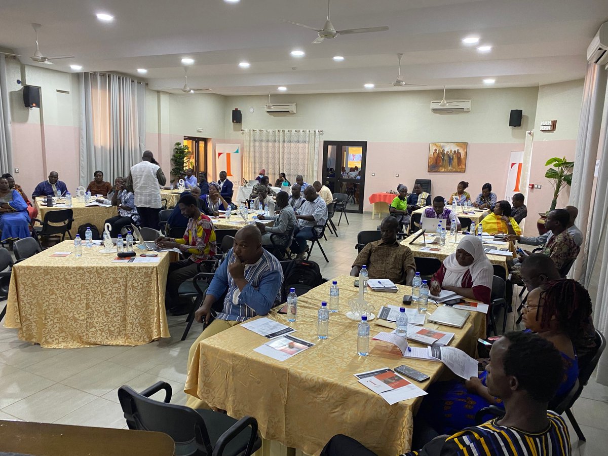 TanagerIntl's tweet photo. Stakeholders in the #SELEVER2 project are gathering today in #BurkinaFaso to share results of the project so far and trade insights on how we may best proceed forward to achieve the inclusive transformation of the poultry 🐔 sector. https://t.co/2X0UiAUkQO