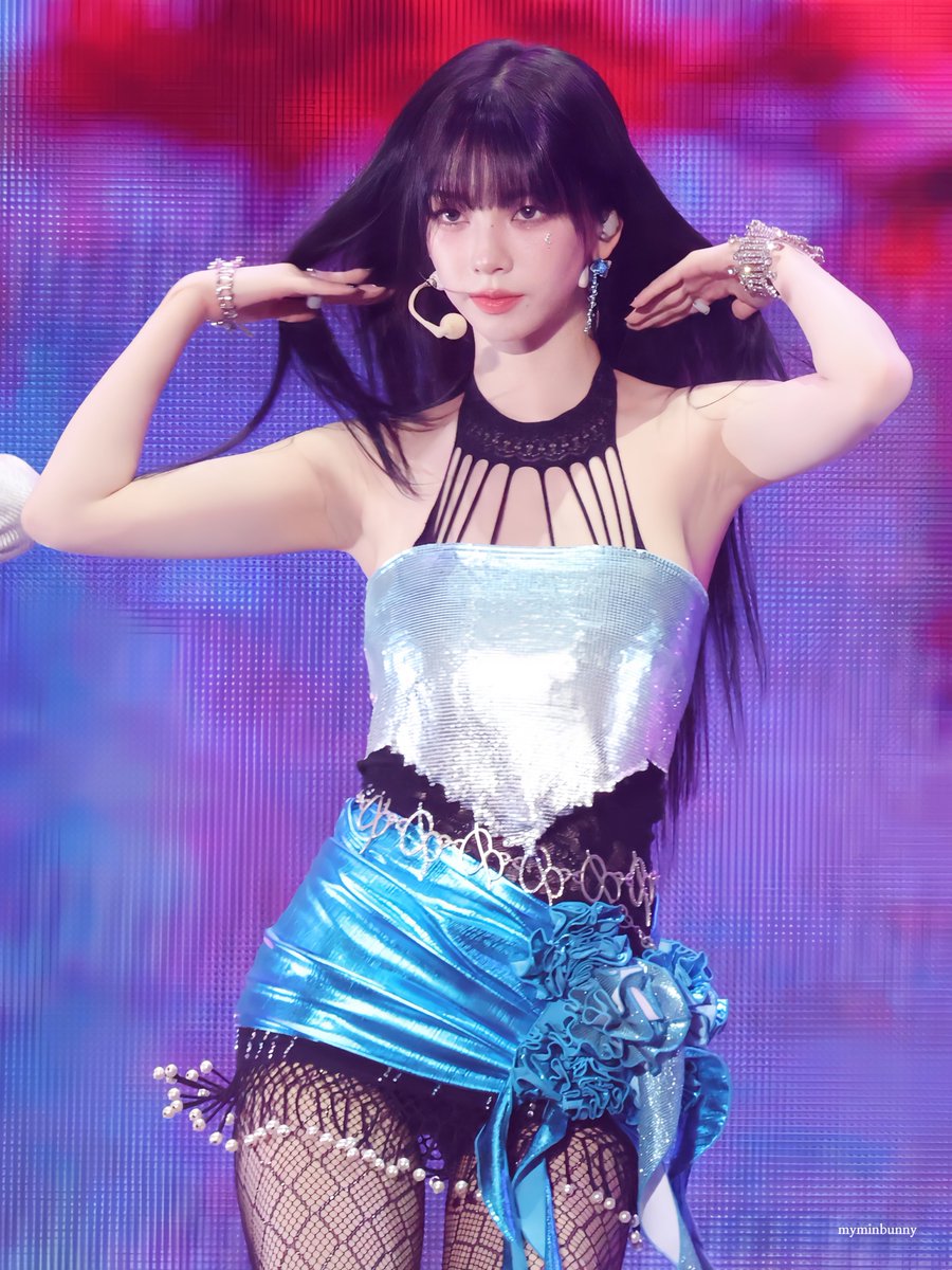myminbunny's tweet photo. 231010 TMA

#aespa #에스파 
#유지민 #KARINA #카리나 #��リナ https://t.co/OJ71DW54rM