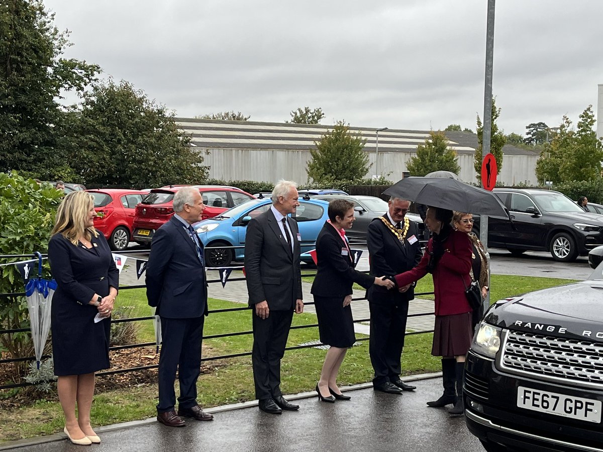 Her Royal Highness, Anne, The Princess Royal has arrived! Today she will commemorate the official opening of Greenwich House; which houses veterans over the age of 55 and their spouses on our Centenary Village in Aylesford.

@royalfamily #rbli #supportforveterans #PrincessRoyal