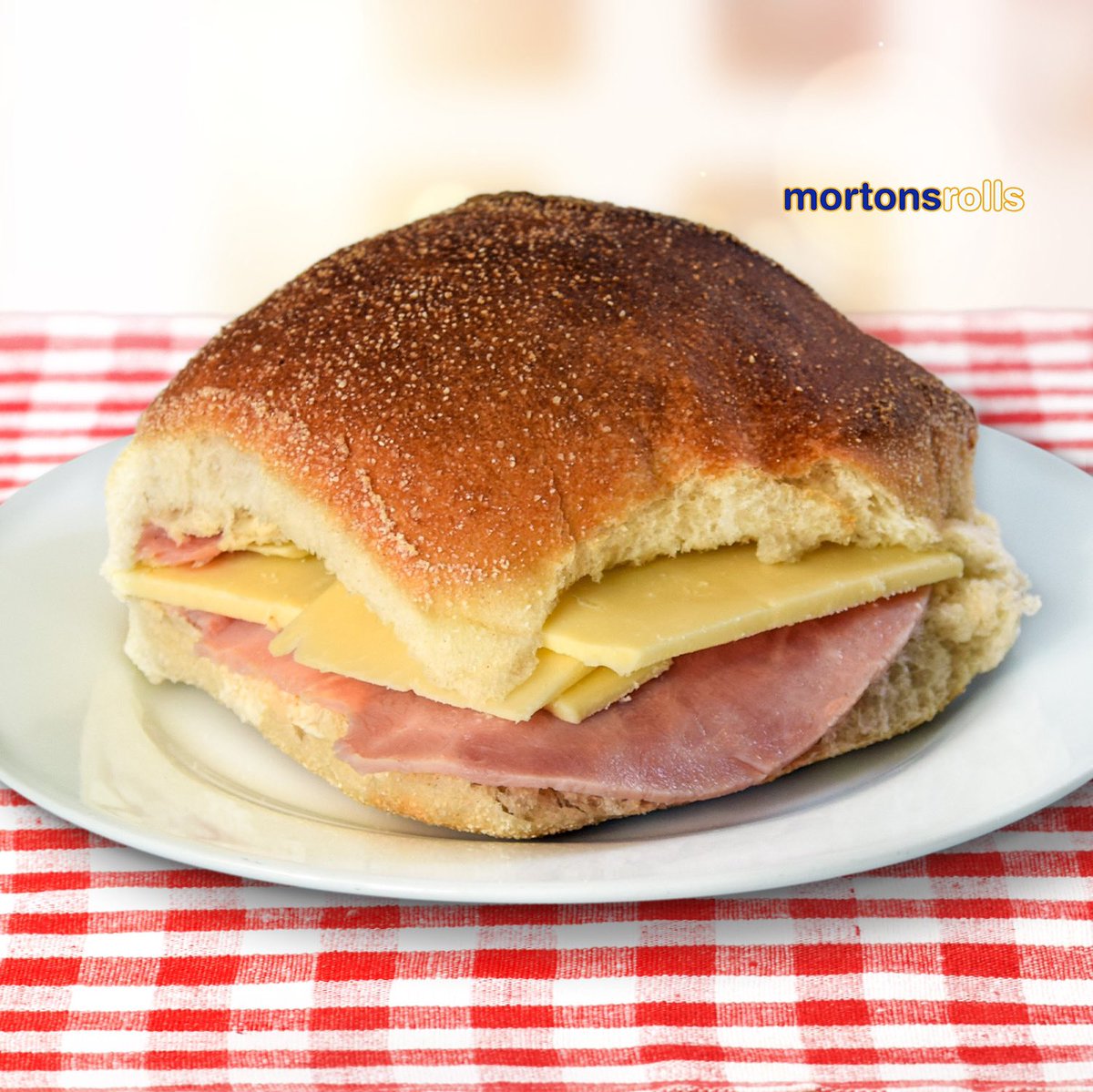 Mortons Rolls tweet media