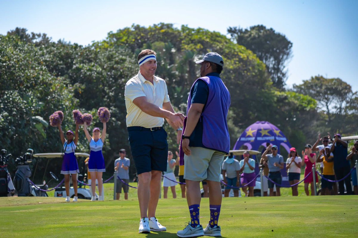 Flashback to the Hollywoodbets #WannaBet TVC shoot a couple of weeks ago! Who do you think is going to go through to the finals? 🏉 Place your bets! bit.ly/464xbry