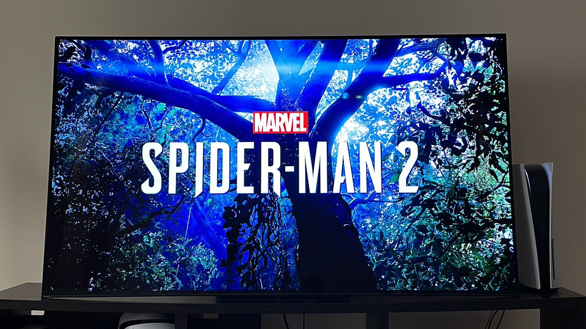 FTS_64's tweet photo. Dear @insomniacgames, you can't start the game #SpiderMan2 like that… THAT IS INSANE!!!! 😱 #NextGen #NoLoading #Ohmygod #Amazing https://t.co/BmlxMBHmWw