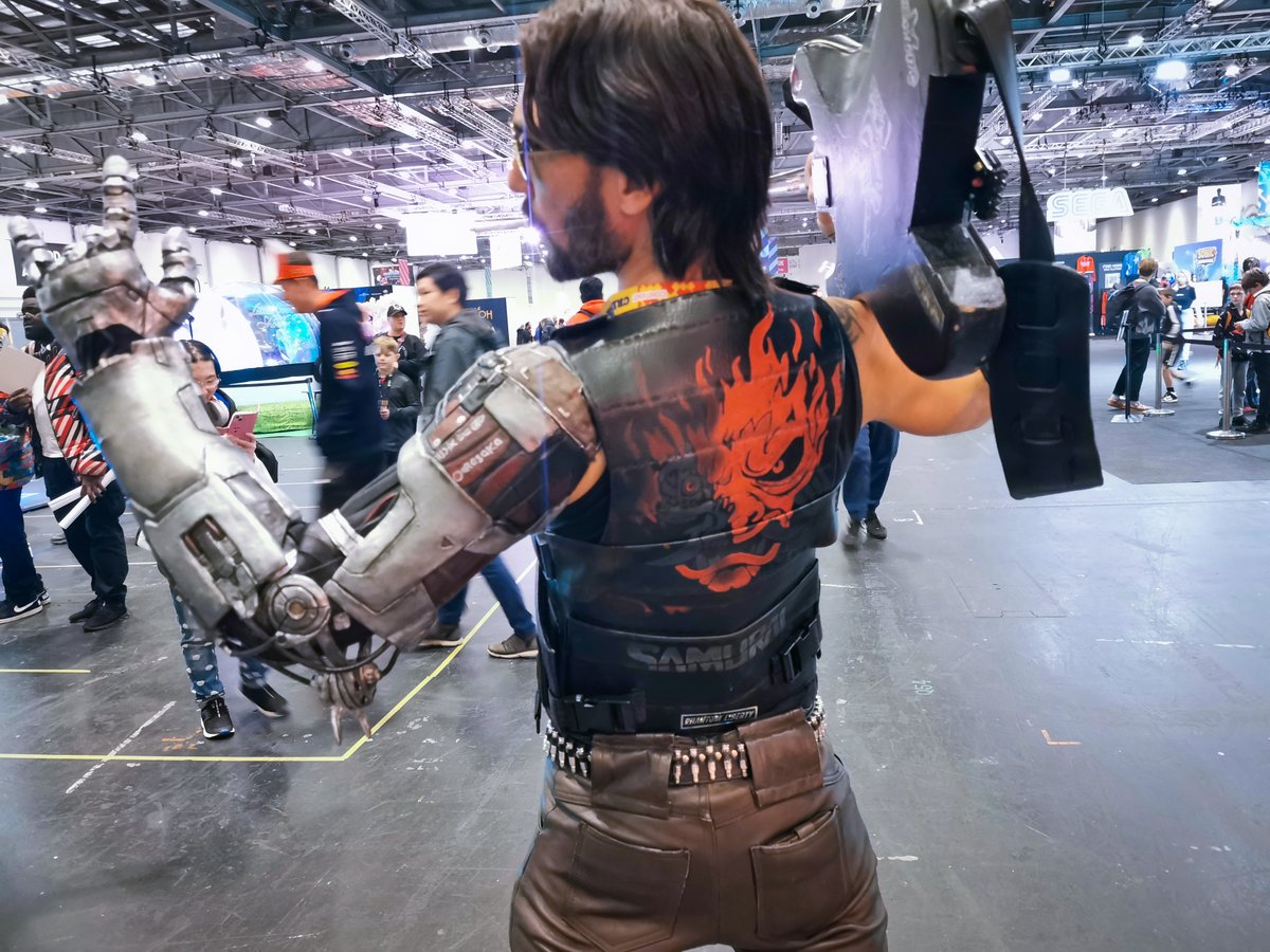 IbrahimD59's tweet photo. Character - Johnny Silverhand
From - Cyberpunk 2077
Cosplayer - @projectcosplayk
Event - @EGX 2023
#EGX #EGX2023 #JohnnySilverhands #Cyberpunk #Cosplay #CyberpunkCosplay #Cyberpunk2077 https://t.co/MhAsxaW76y
