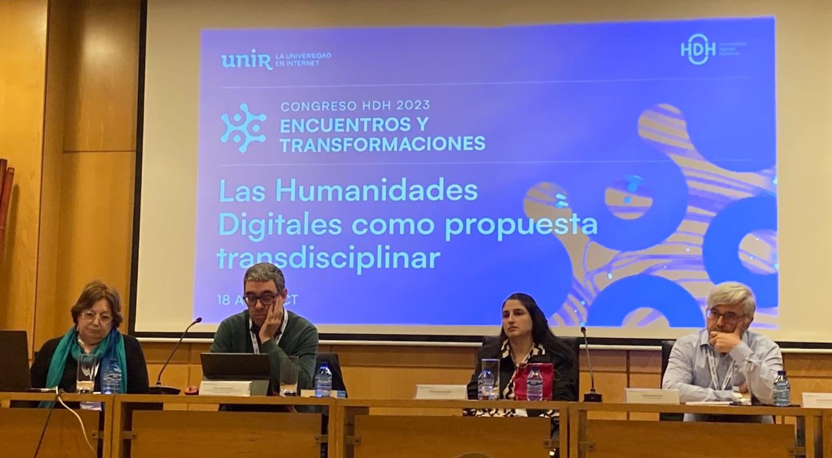 👉 Sagrario López Poza, Catedrática de la <a href="/UDC_gal/">Universidade da Coruña</a> <a href="/portal_BIDISO/">Portal BIDISO</a> con su ponencia en la Mesa de Debate titulada: ¿𝑺𝒂𝒃𝒆𝒎𝒐𝒔 𝒚𝒂 𝒍𝒐 𝒒𝒖𝒆 𝒔𝒐𝒏 𝒍𝒂𝒔 𝒉𝒖𝒎𝒂𝒏𝒊𝒅𝒂𝒅𝒆𝒔 𝒅𝒊𝒈𝒊𝒕𝒂𝒍𝒆𝒔?