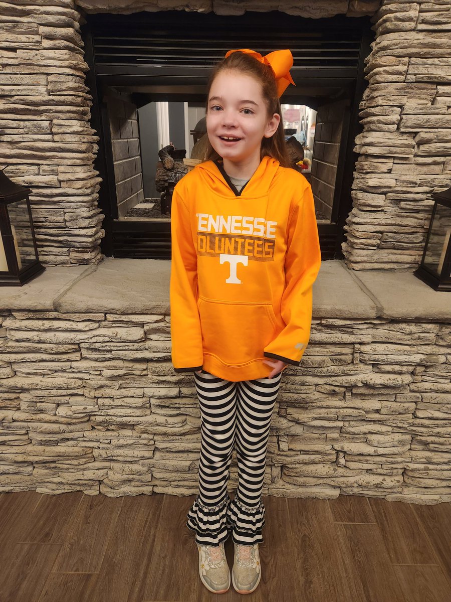 April Hale Lane tweet media