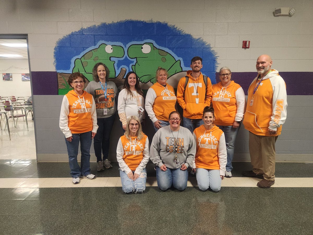 April Hale Lane tweet media