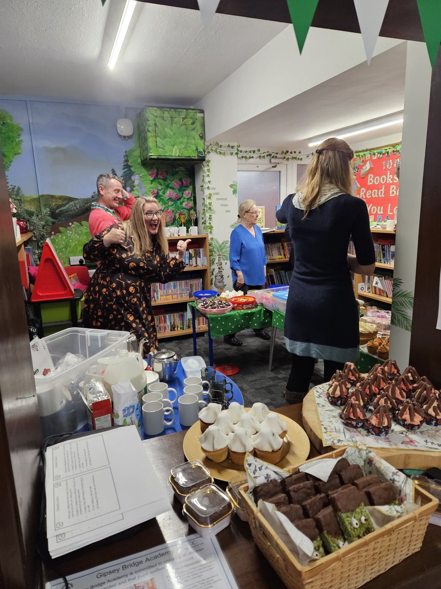 MissDrury2's tweet photo. What a fantastic turn out for our MacMillian coffee morning today! Lots of delicious cakes enjoyed by all. A huge thank you to everyone who made contributions and to all who joined us! 🫶👏🧁🍰🥮
@InfinityAcad @MoffatKirstyn @GipseyBridgeSch 
@macmillancancer https://t.co/g0LW4IbE9w