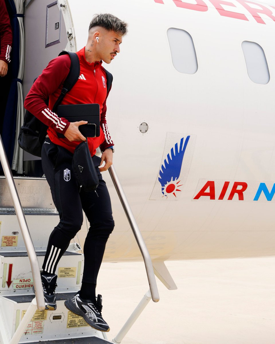 Granada CF ❤️⚪️ tweet media