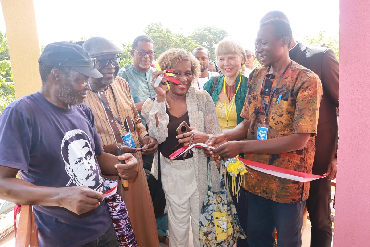 CENOZO_Afrique's tweet photo. ����🥳 Inauguration ce jour des nouveaux locaux de la #CENOZO à #Ouagadougou en marge de la 10è édition du #FILEP. A l'occasion de cet évènement historique, le président du Conseil d'administration, David Dembélé, a exprimé toute sa reconnaissance à @UNODC qui a soutenu ce projet. https://t.co/thMxG4GMi7