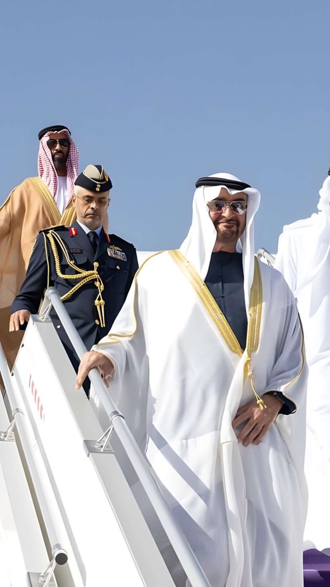 نبض الوطن 🇦🇪

#القمة_الخليجية_ورابطة_الآسيان #الامارات #الشيخ_محمد_بن_زايد #رئيس_الدولة