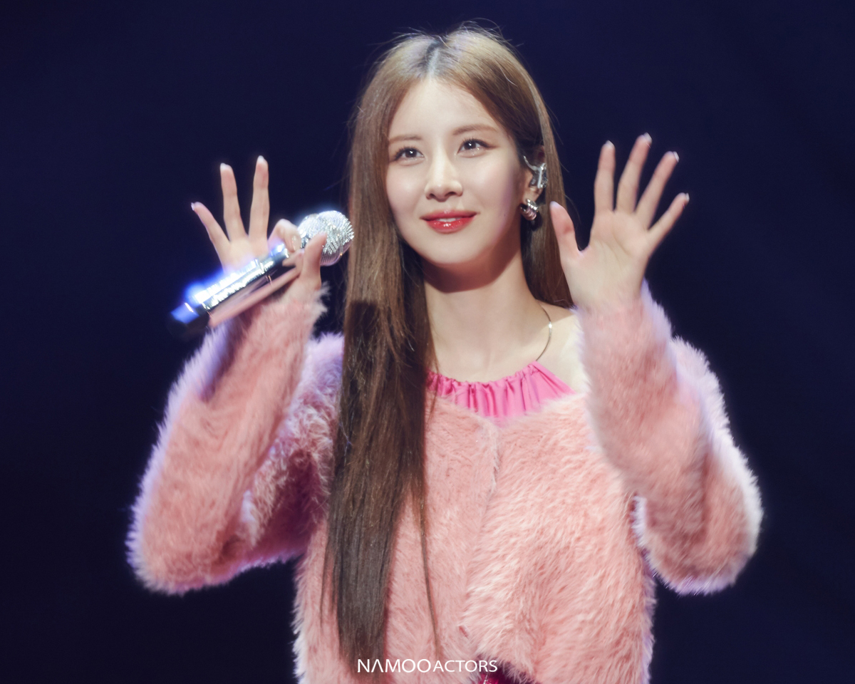 NAMOOACTORS2004's tweet photo. [#나무포스트] [서현] 콘서트 아닌 팬미팅이긴 한데..
▶ https://t.co/ij2oTX5H7Z

#서현 #SHe_is_SHhh #SEOHYUN #NAMOOCONTENTS https://t.co/ggMtfNqY6R