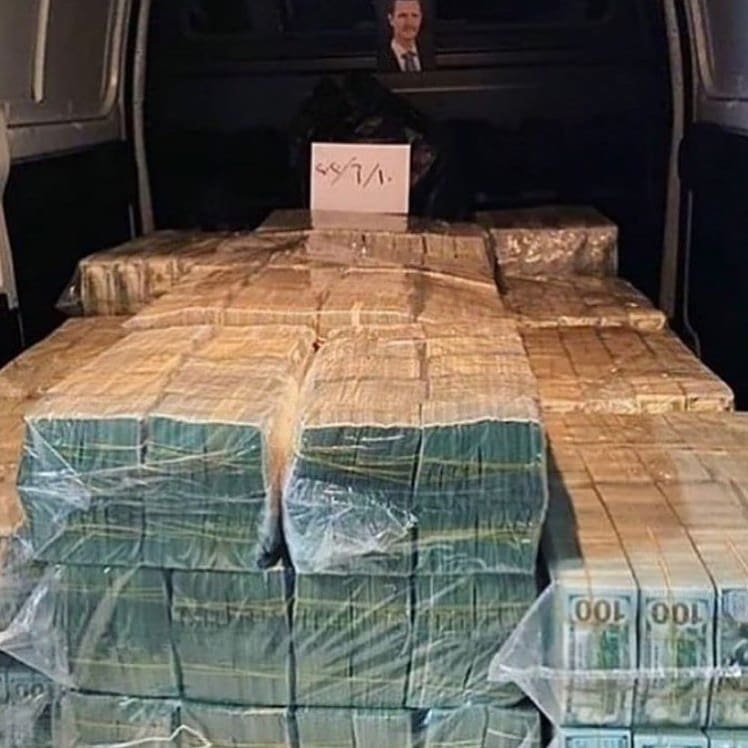 Drooping 0.18 $ETH into 5 random wallets

RT + ❤️ + Follow <a href="/Ervinnft/">Ervin ® 1000x</a>