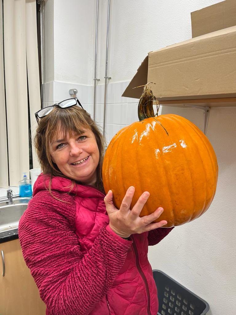 CadoxtonPS's tweet photo. #CPSMeithrin We are so proud of our humongous pumpkin! 🎃 https://t.co/UdQK92R8wp