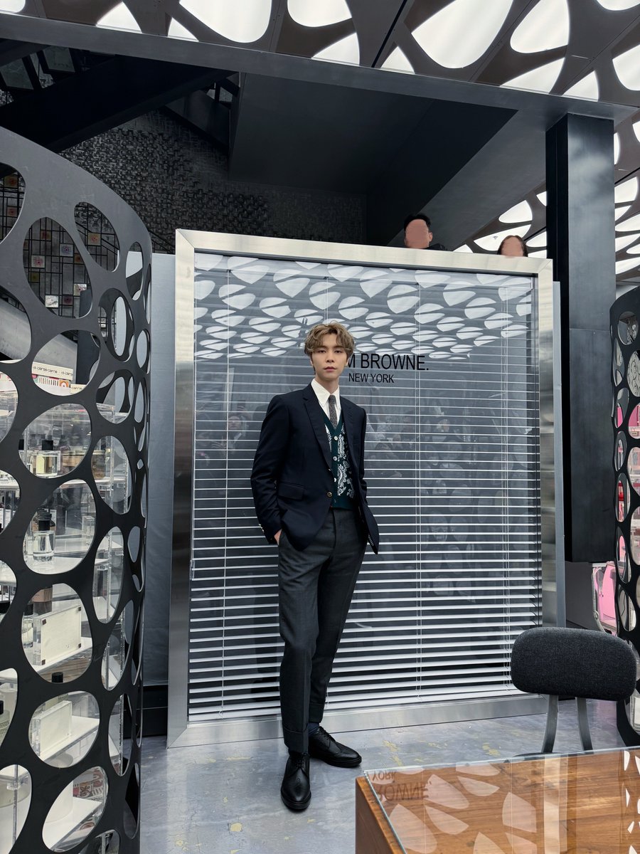 #JOHNNY

#NCT #NCT127 #THOMBROWNE
#JOHNNYxTHOMBROWNE #THOMBROWNExJOHNNY
#THOMBROWNExJOHNNYSUH
#THOMBROWNE20 <a href="/ThomBrowne/">THOM BROWNE.</a>