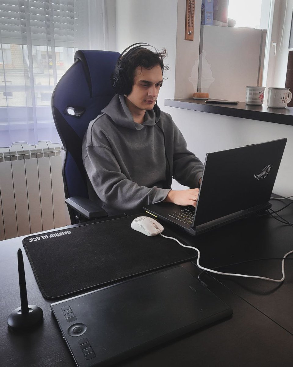 Unfrozen_Studio's tweet image. Time to get to know more members of our team!
Meet Danil, the technical artist who needs all the space in all dimensions, and Alina, the game designer who loves Tashkent and blends a bit into it.

#gamedevteam #gettoknowus