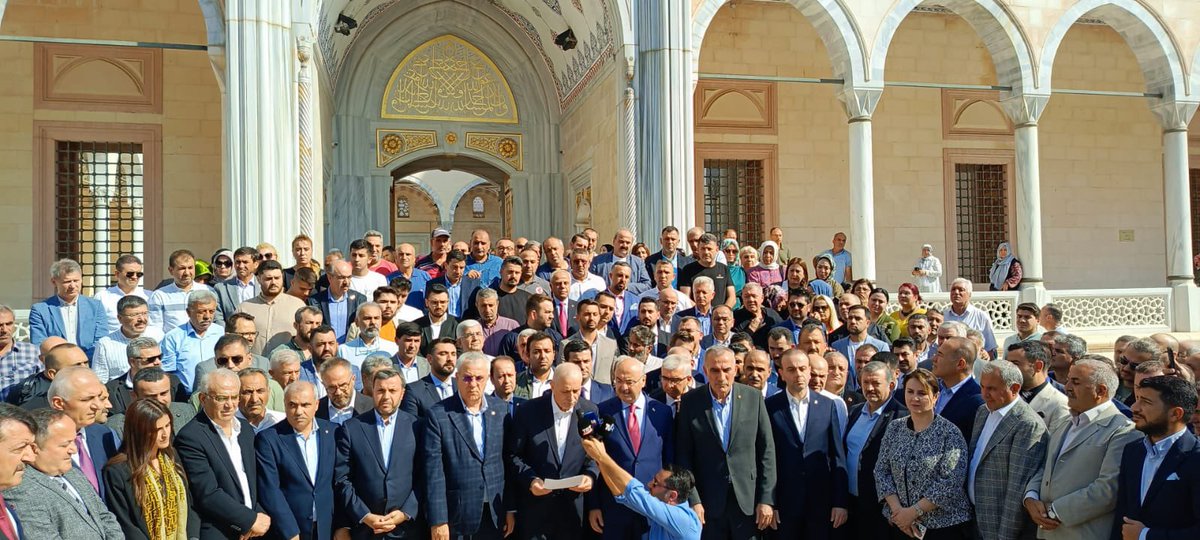 İl Başkanımız Sayın <a href="/ozangulacti/">Ozan Gülaçtı</a> ile birlikte; Sivil Toplum Kuruluşları ile Adana Sabancı Merkez Camii'de Cuma namazı sonrasında İsrail'in Gazze'ye yaptığı acımasız zulme karşı basın açıklamasına katıldık.

Sessiz kalamayız, kalırsak katliamlara ortak oluruz.#Katilİsrail