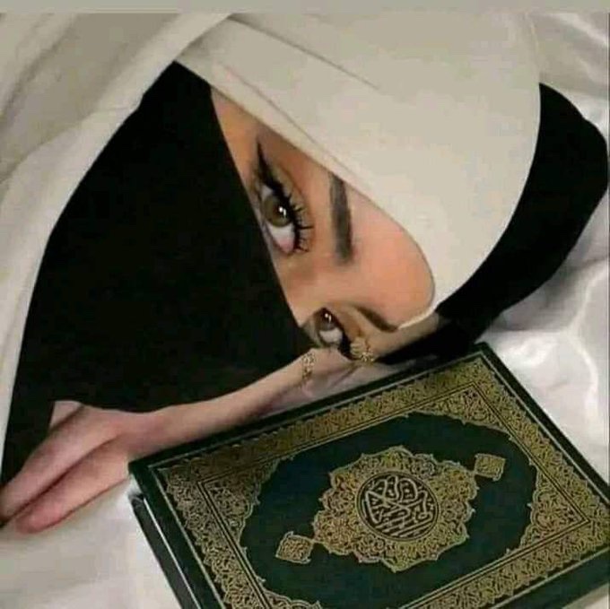 dr_marim__'s tweet photo. خير ايام الاسبوع هو يوم الجمعه فاللهم صلي وسلم علي سيدنا محمد وعلي اله وصحبه وسلم
لا تنسوا ذكر الله كثيرا
جمعه مباركه باذن الله تعالي 🌺 https://t.co/RCdUa6wEmR