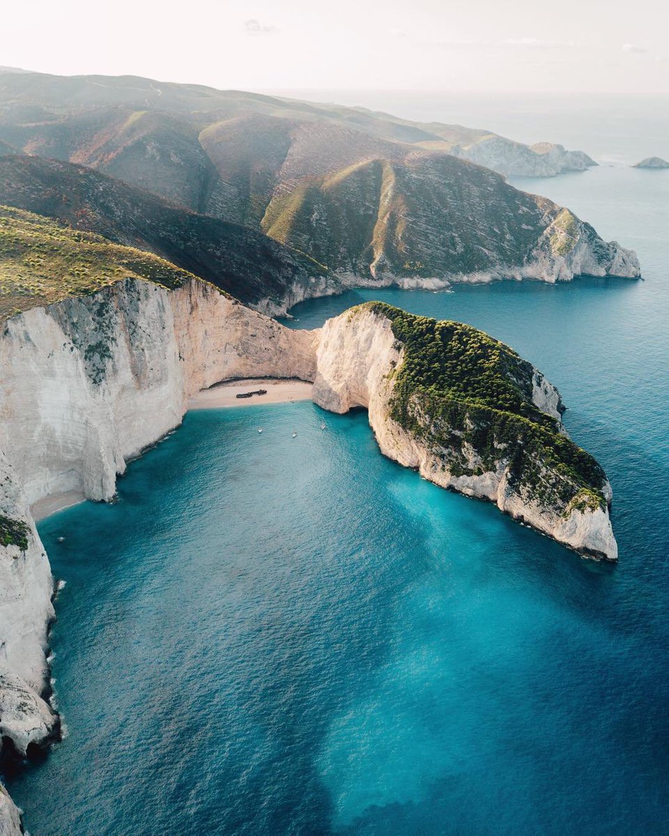 earthcurated's tweet photo. Zakynthos, Greece 🇬🇷 https://t.co/k03q0NgfVV