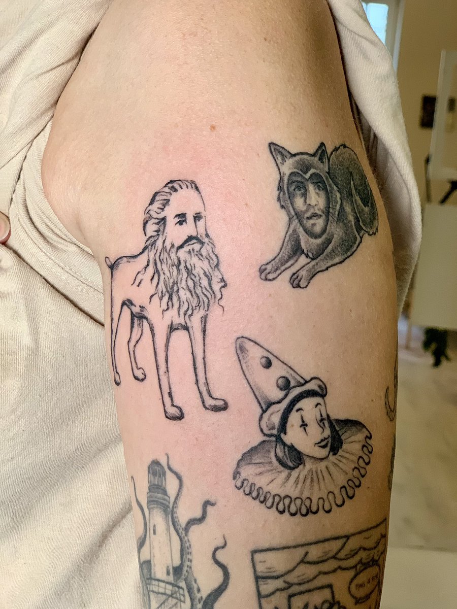 adaisgay_'s tweet image. they’re finally together 😇🥰

Dogward and CJ (cat jenkins)
#OurFlagMeansDeath