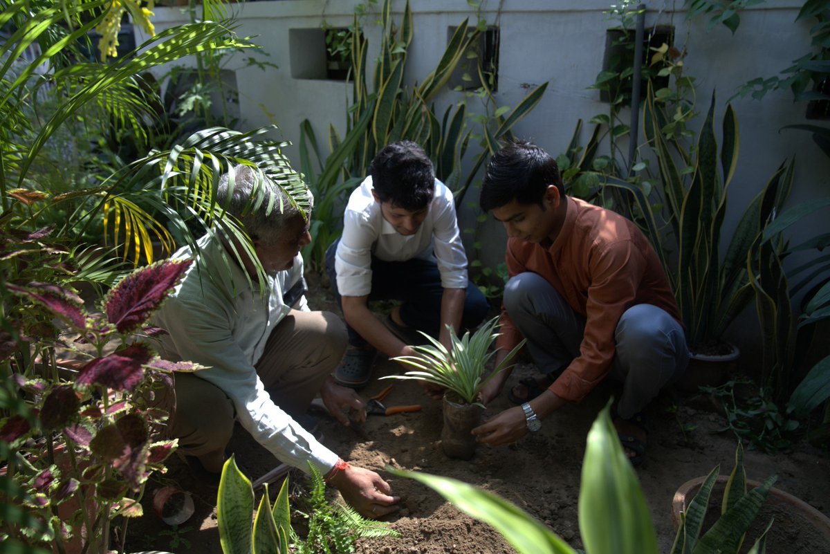 ConsumerVoiceIn's tweet photo. We aimed to empower them to take tangible steps towards enhancing existing products through action-driven initiatives.
#GreenActionWeek #SharingCommunity 
@Consumers_Int @mnreindia @moefcc @ssnc_global https://t.co/iM2xAiux9W