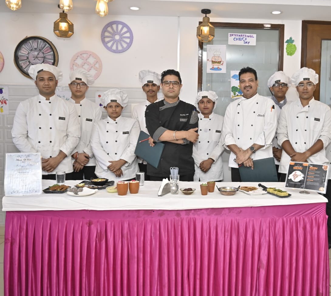 International Chefs Day DHMI, Delhi celebrated on October 20, 2023...Dhmiindia.com

#DHMIOnInternationalChefsDay #GrowingGreatChefs #ChefsCelebration 🎉🔪 #WorldChefsDay2023 #ChefSaarthakSharma #ChefDeCuisine #ChefMohanChand #RadissonMBDHotelNoida