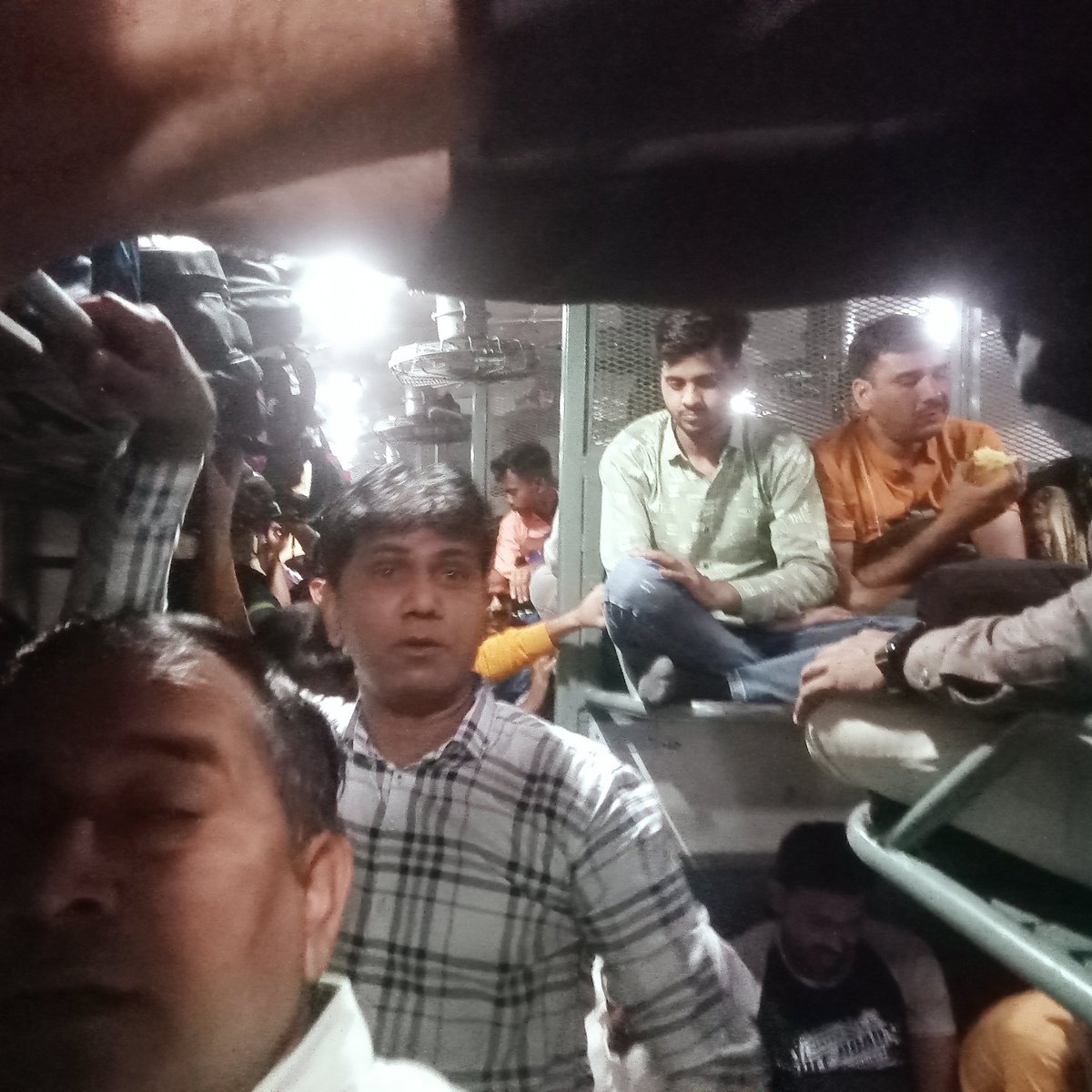Tabish Anvar (@tabishanwer8570) on Twitter photo I am traveling in cheetak Exp (20473)
In general coach end of train coach attached gourd coach there is 3 people and thay have lots of luggage and luggage on the berth
I attached some photo plz see
<a href="/RailwayNorthern/">Northern Railway</a>
<a href="/RailMinIndia/">Ministry of Railways</a>
<a href="/NWRailways/">North Western Railway</a> I am traveling in cheetak Exp (20473)
In general coach end of train coach attached gourd coach there is 3 people and thay have lots of luggage and luggage on the berth
I attached some photo plz see
<a href="/RailwayNorthern/">Northern Railway</a>
<a href="/RailMinIndia/">Ministry of Railways</a>
<a href="/NWRailways/">North Western Railway</a>