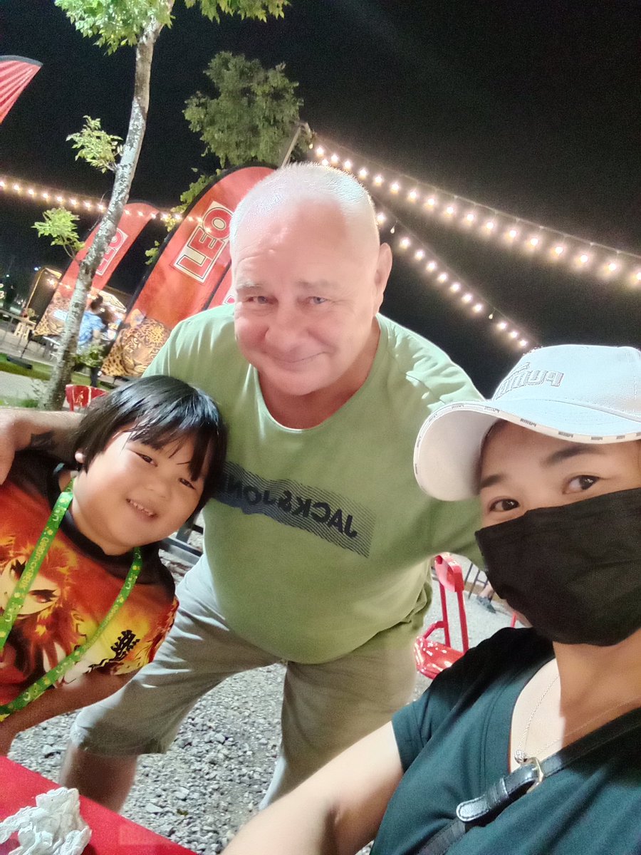 JimMacSikhio's tweet image. Oktoberfest at Mayfair market Korat they promised every beer. The most exotic was was Kirin which they didn't have #dissapointed