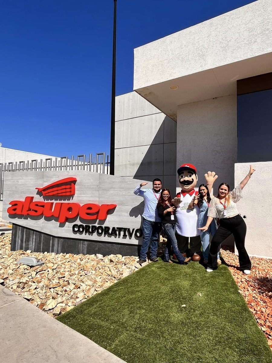AlsuperH's tweet photo. Felicidades 📷
Les deseamos el mejor de los éxitos en este nuevo camino que cada uno emprende Salvador, Lizbeth, Yazmin y Andrea, vamos por más 📷
#alsuper #alsupercorporativo #donahorrelio #chihuahua #cuu #promocioninterna #nuestragentenoshaceunicos #capitalhumano https://t.co/lekNf4PR2f