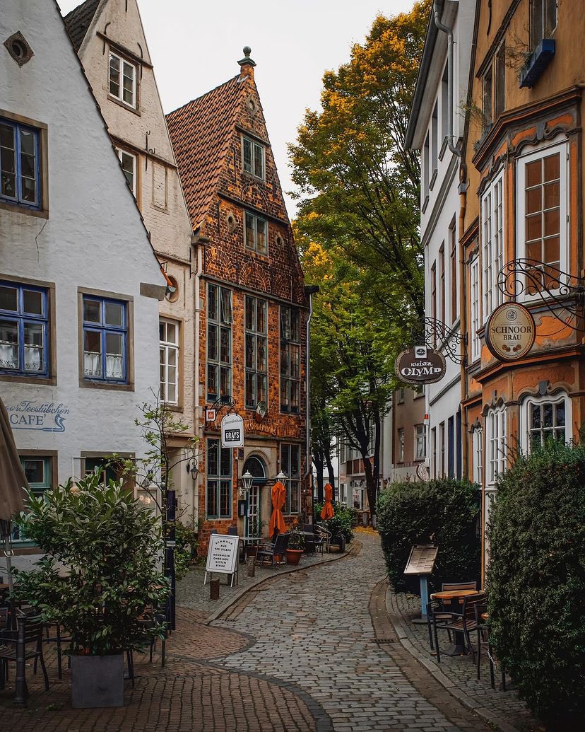 Bremen, Germany 🇩🇪 📸: @_themodernleper