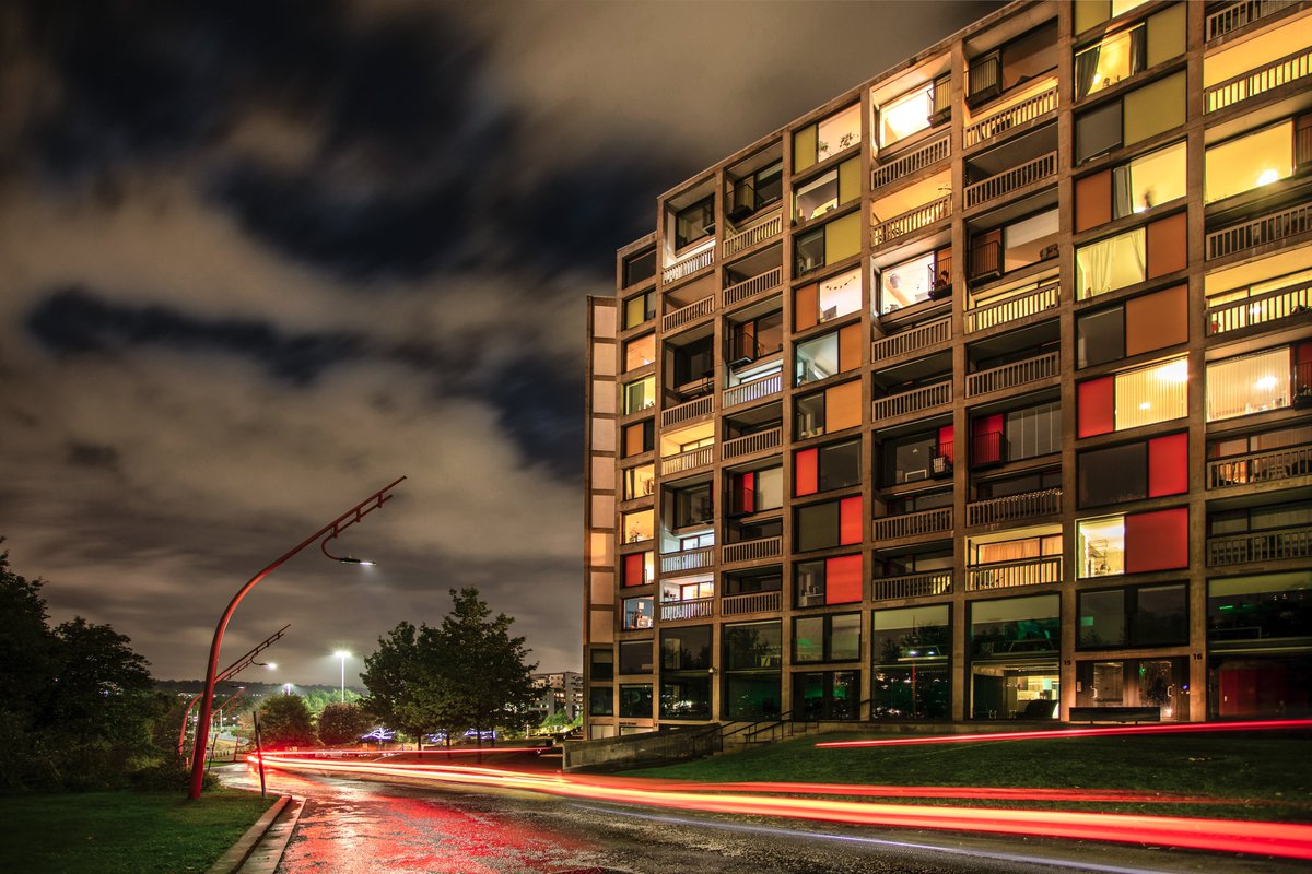 tierneyPhoto's tweet photo. One of my favourite buildings in Sheffield - Park Hill Flats #parkhill #parkhillflats #sheffield #sheffieldarchitecture #brutalism #architecture https://t.co/Zv5R0dVPUr