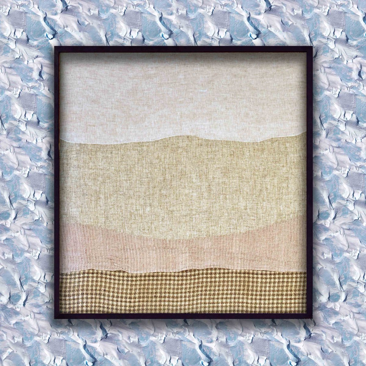 Entangled Threads: Rough Terrain
As a Rhodes scholar, Jessy Phillips studied penguin foraging behaviour in Antarctica. During this time, she became fascinated by the landscape. This artwork reflects Jessy’s passion for the Antarctic scenery.