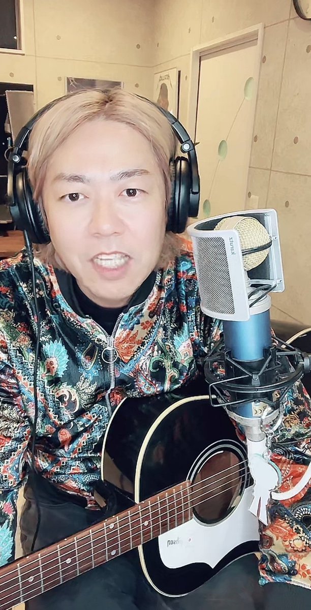 mym0719's tweet photo. #ダイチ大佐 @daichi1978
 #TikTokLIVE 始まりました

23時頃まで通常配信です
ぜひ遊びに来てね🥰

 見逃さないでください。 https://t.co/rNIrvg8Y61 https://t.co/HsD6kGQqg2