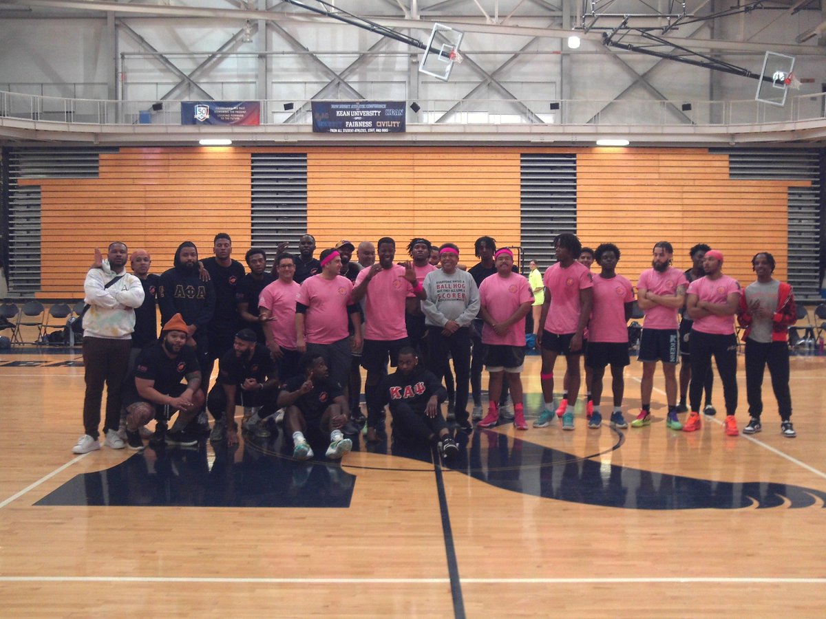 kupolice's tweet photo. KUPD would like to thank all those that came out to support us &amp; the cause @ Ballin for Breast Cancer w/ @keanpasu .
What a great game! https://t.co/LP7Tz2SSRf