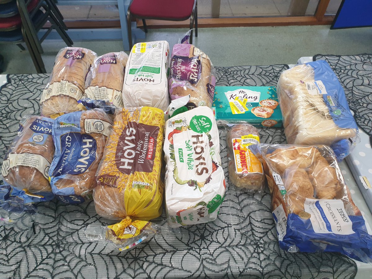 CregganCountry1's tweet image. #CommunityFridge open 1pm - 3pm today 

#environment #reducefoodwaste #community #ClimateAction