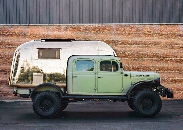 QuirkyRides's tweet image. Looks like a #Dodge Power #Wagon with an #Airstream on the back.