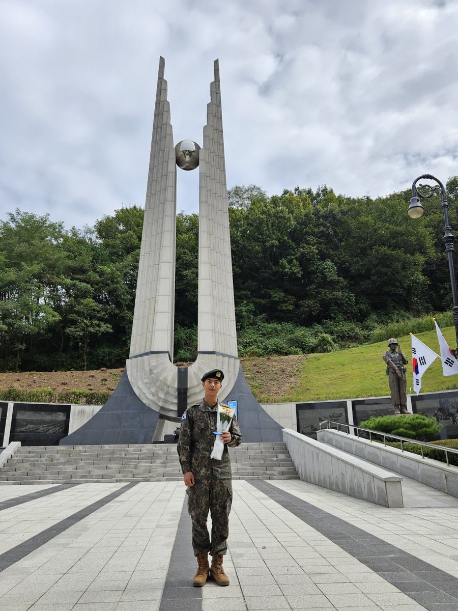 onewefancafe's tweet photo. 231014 FANCAFE

[FROM.현구🪐]

Kanghyun https://t.co/OlsIV2ZruI
