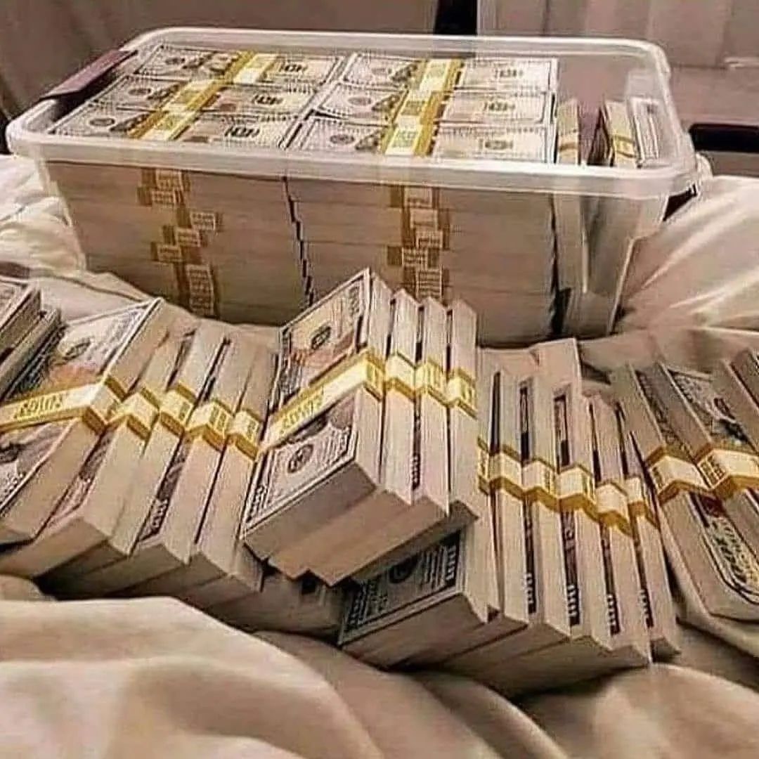 825$ (0.28 ETH) among the first 500 Retweets.

Retweet;
Follow me <a href="/Ervinnft/">Ervin ® 1000x</a>
Let's go!

Drop your $ETH wallet address