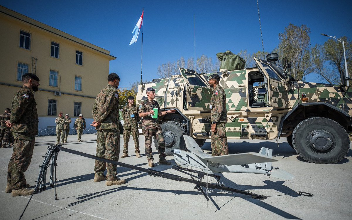 This week saw the conclusion of CETATEA-23. This CIS exercise demonstrated once again the interoperability of 🇫🇷🇧🇪🇱🇺 capabilities, as well as the Battlegroup's ability to fit into a NATO system. #NATO #CollectiveDefense