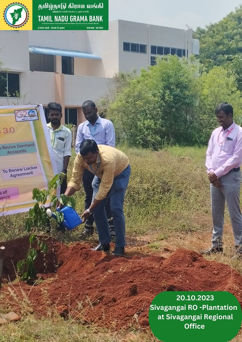 TNGramaBank's tweet photo. Planting of trees by @TNGramaBank as a part of #SpecialCampaign3 at Sivagangai.
@DFS_India
#PMOIndia
@NABARDOnline
#darpg
@MyIndianBank
#FiDgi #SwachhBharat https://t.co/SpNLCj0wJX