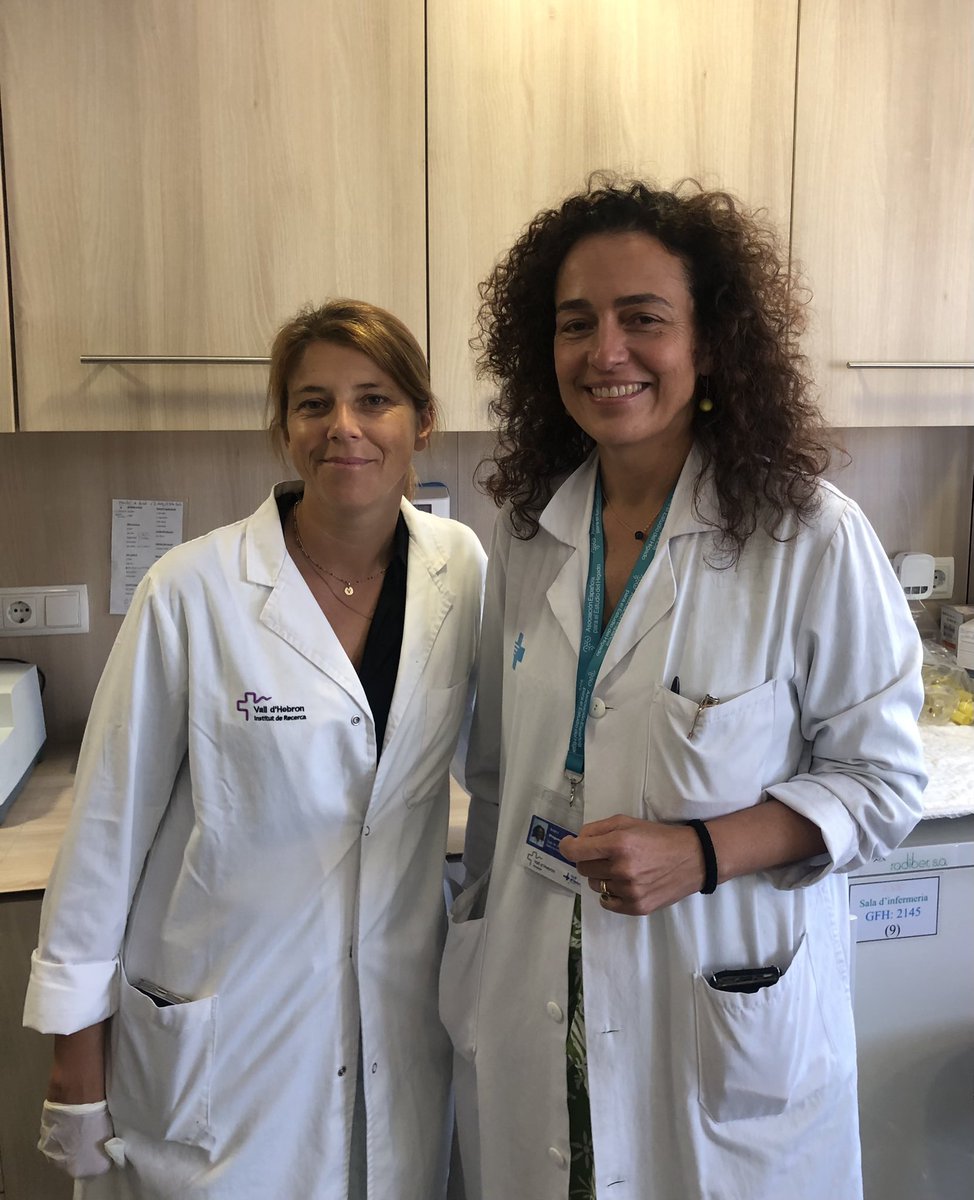 LHuvh's tweet photo. En motiu del mes de la conscienciació del càncer del fetge hem pogut conèixer la increíble historia d’una dels pacients del grup d’hepatocarcinoma. Excel•lent dedicació la dels nostres professionals amb els pacients 💙
@VHIR_ 
#livertwitter #LiverCancerAwarenessMonth https://t.co/DFkOAYXS2K