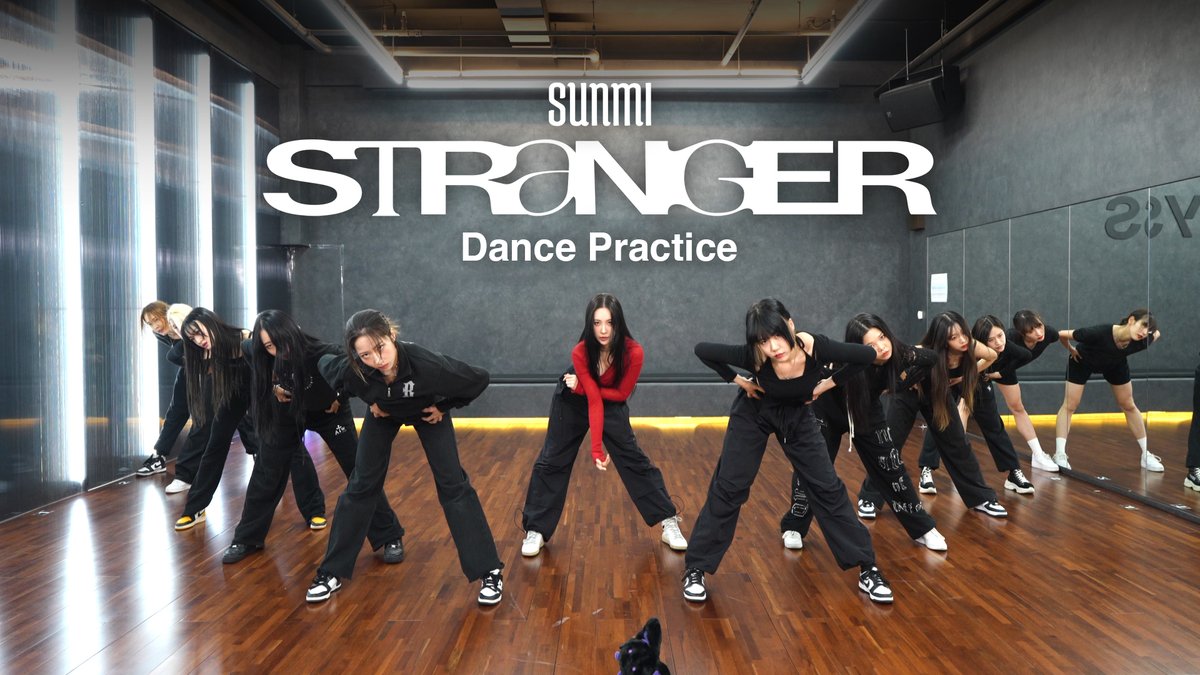 official_sunmi_'s tweet photo. [VIDEO]

선미 (SUNMI) 'STRANGER' Dance Practice Video
🔗 https://t.co/mQEQK5oQwe

#선미 #SUNMI
#STRANGER https://t.co/CQy4CeA8pf