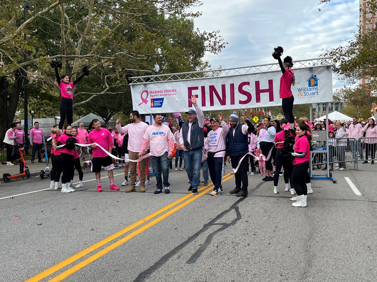 BayCoastBank's tweet photo. Our BayCoast team had a great day supporting the brave fighters &amp; survivors at the Making Strides Against Breast Cancer Walk in downtown Providence.  John Gonet, BayCoast's VP of Business Development Relations Management Officer kicked off the walk with a ribbon-cutting ceremony! https://t.co/Pdj9J8ZRo9