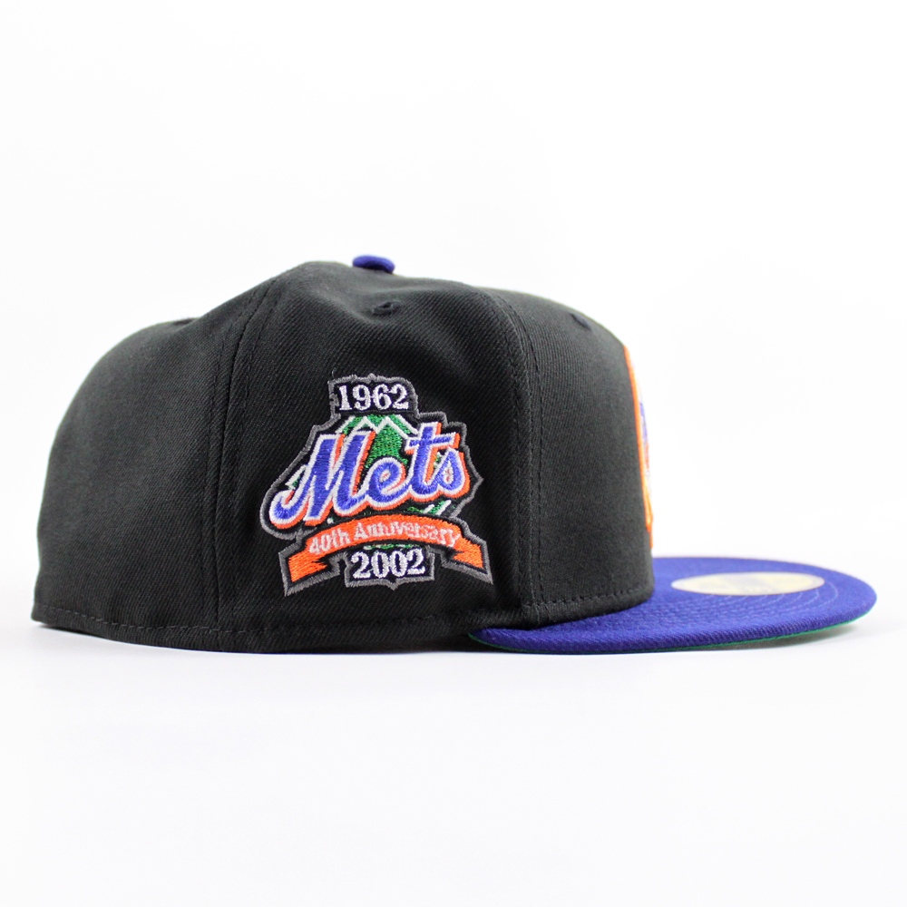 ECAP_CITY's tweet photo. 🗽 NY Mets Drip Logo 40th Anniversary New Era Fitted Cap in Black, Royal Blue &amp; Green Bottom.

-

https://t.co/zBT2sNKwwo

-

#Mrmets #NYMets #Mets #lgm #NewYorkMets #ECAPCITY https://t.co/UdoXTmpGWT