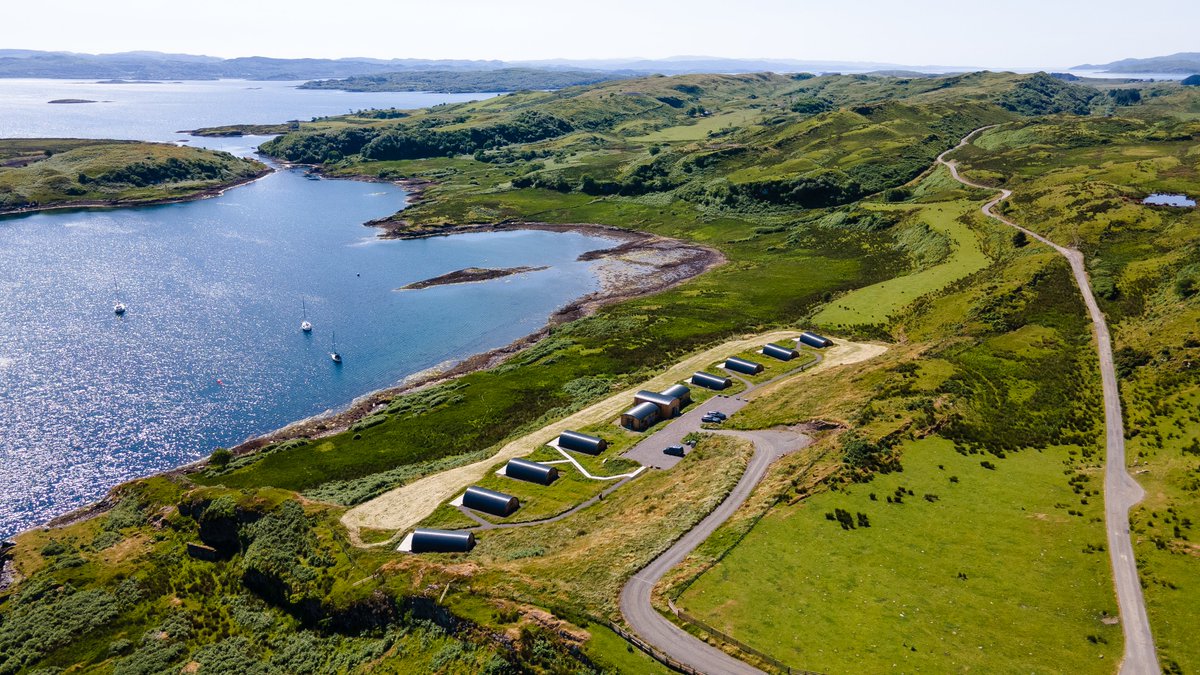 Castaway in style: With 8 luxury self-catering WildSuites with views of seals in Torsa bay, WildLuing is set to put the Scottish Isle of Luing on the travel map: pc.agency/blog/wildluing…