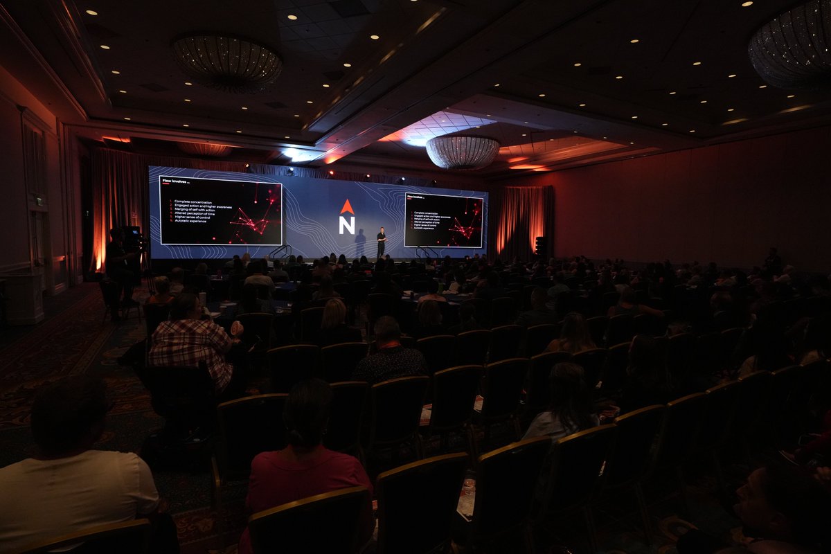 DrJonBeale's tweet image. I’ve had the privilege to give talks (&amp;amp; play gigs) at some fun venues, &amp;amp; this one was right up there with the most fun. A keynote on #flow at a conference @WaltDisneyWorld, Florida 🕺

Followed by a nostalgic ride on the Tower of Terror &amp;amp; a giant funnel cake 🎢🍩

#disneyflow ⚡️