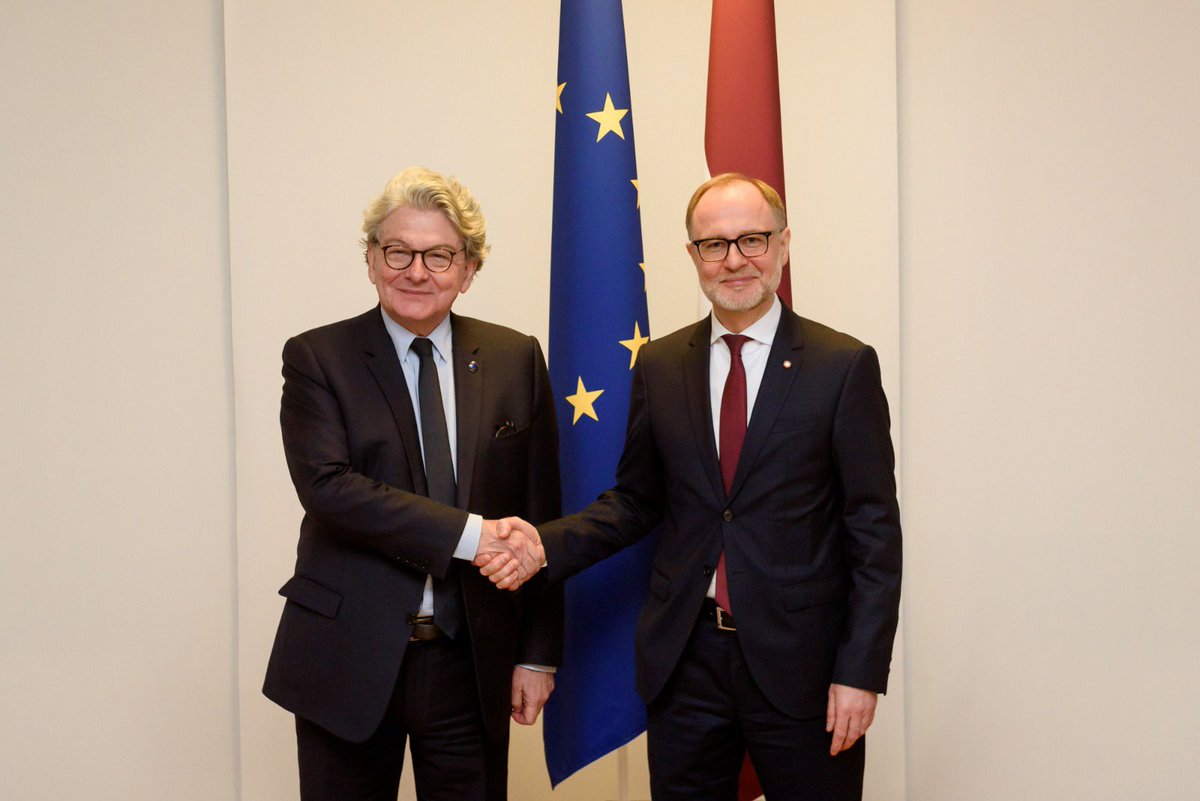 ThierryBreton's tweet photo. Kicking off in 🇱🇻 our consultation with Members States on the upcoming #EUDefence industry strategy.
Insightful meeting w/ Defence Minister @AndrisSpruds
We need to support EU defence #industry to adapt and produce more — and faster — for 🇪🇺 defence readiness.
#DefenceTour https://t.co/anqMKpncWn